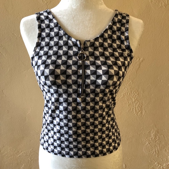 ❇️ NWT Ivy Rose tank top, size M - Picture 2 of 6